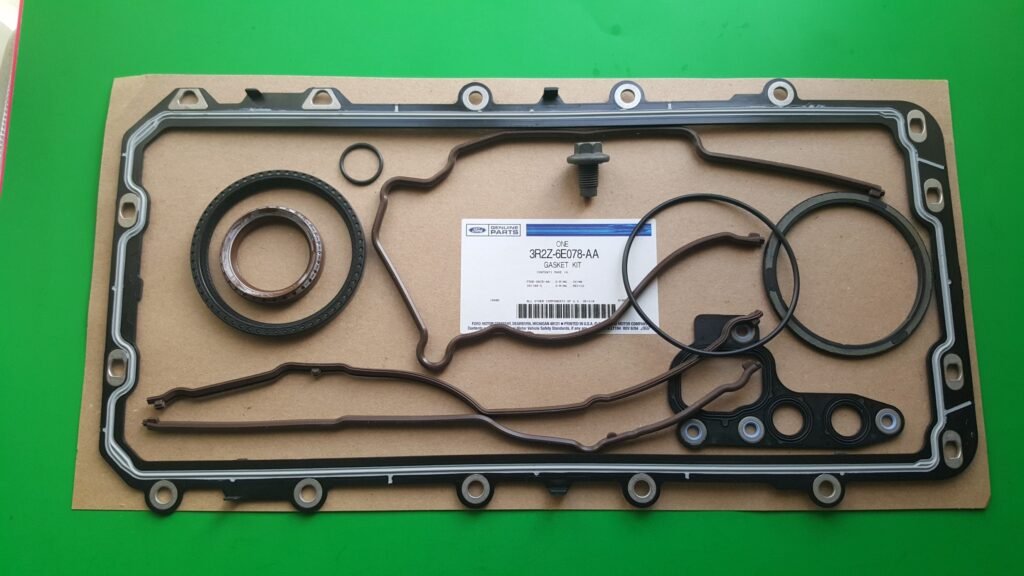 Brand New OEM  Engine Front Cover Housing Expedition, F-150, E-150-550, F250-550 Navigator, 5.4L V8 24V OHV  3R2Z-6E078-AA - Imagen 6