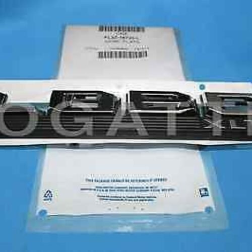 BRAND NEW OEM FENDER EMBLEM 2014-2015 FORD LOBO XLT NAMEPLATE PASSENGER SIDE RH FL3Z-16720-L