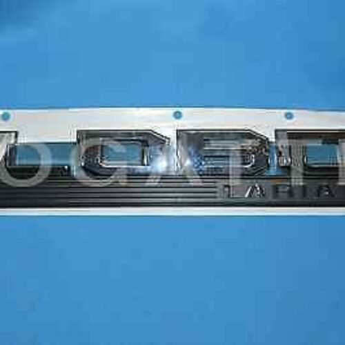 BRAND NEW OEM FENDER EMBLEM 2014-2015 FORD LOBO LARIAT NAMEPLATE DRIVER SIDE LH FL3Z-16720-P