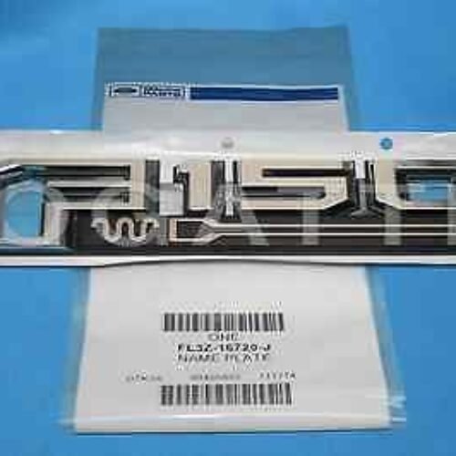 BRAND NEW OEM FENDER EMBLEM  FORD F150 KING RANCH 2014-2020  PASSENGER SIDE RH FL3Z-16720-J