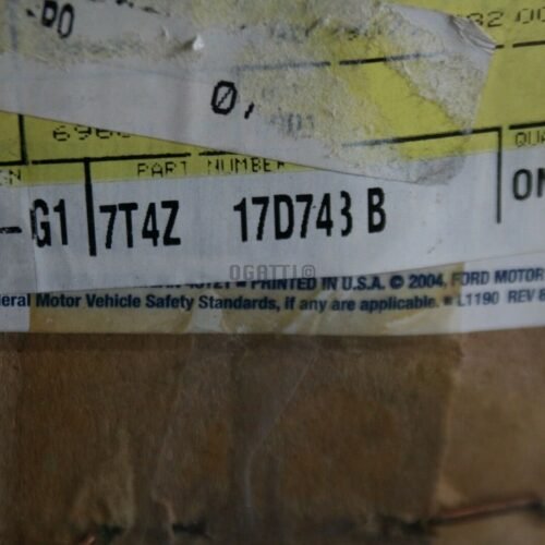 Brand New OEM COVER 7T4Z-17D743-B |17D743|