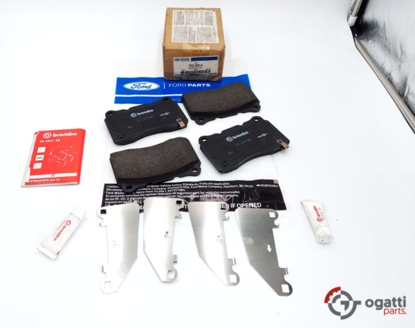 Brand New OEM  FRONT BRAKE PADS BEMBRO MUSTANG 2006-2014 7R3Z-2001-A BRF-1484