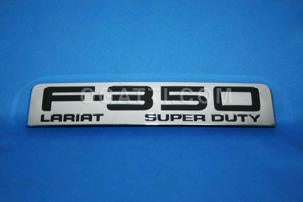 Brand New OEM Name Plate Emblem fenders  EMBLEM F-350 LARIAT Version Driver Side 2007-2010 8C3Z-16720-H - Imagen 3
