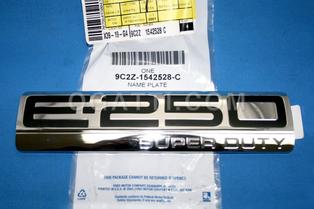 BRAND NEW OEM NAMEPLATE ECONOLINE E-250 SUPERDUTY BRAND NEW OEM FORD EMBLEM E250 08-12 9C2Z-1542528-C - Imagen 2